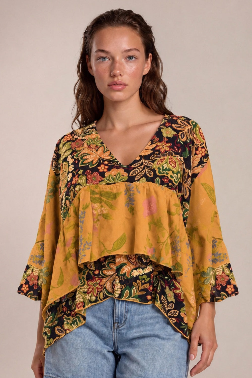 Bata Ampla Com Decote Em Babado Sobreposto Laranja Patchwork Yacamim B25