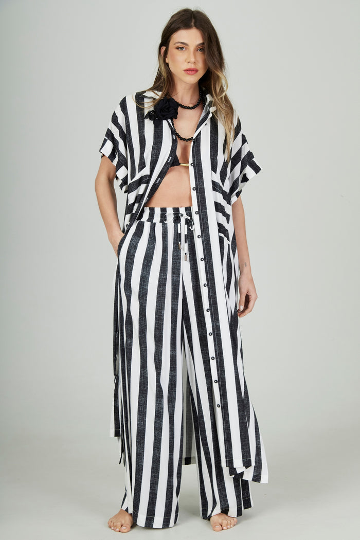 Chemise Longa Listrada Preta E Branca Yacamim A3