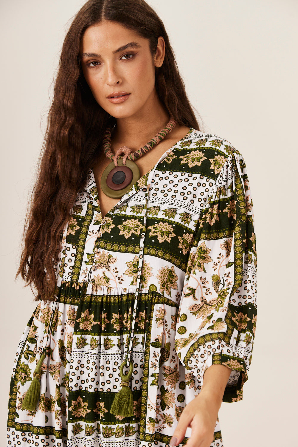 Yacamim White and Green Geometric Midi Dress E15