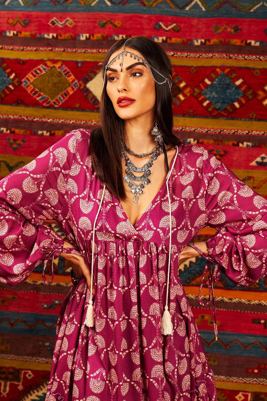 Loose Short Dress with V-neck Purple Printed Yacamim