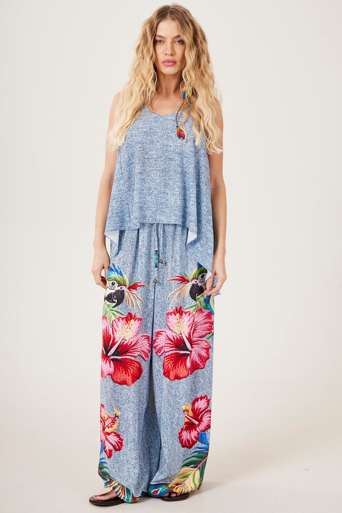 Yacamim A9 Blue Araras Print Wide-Leg Pants with Back Pockets