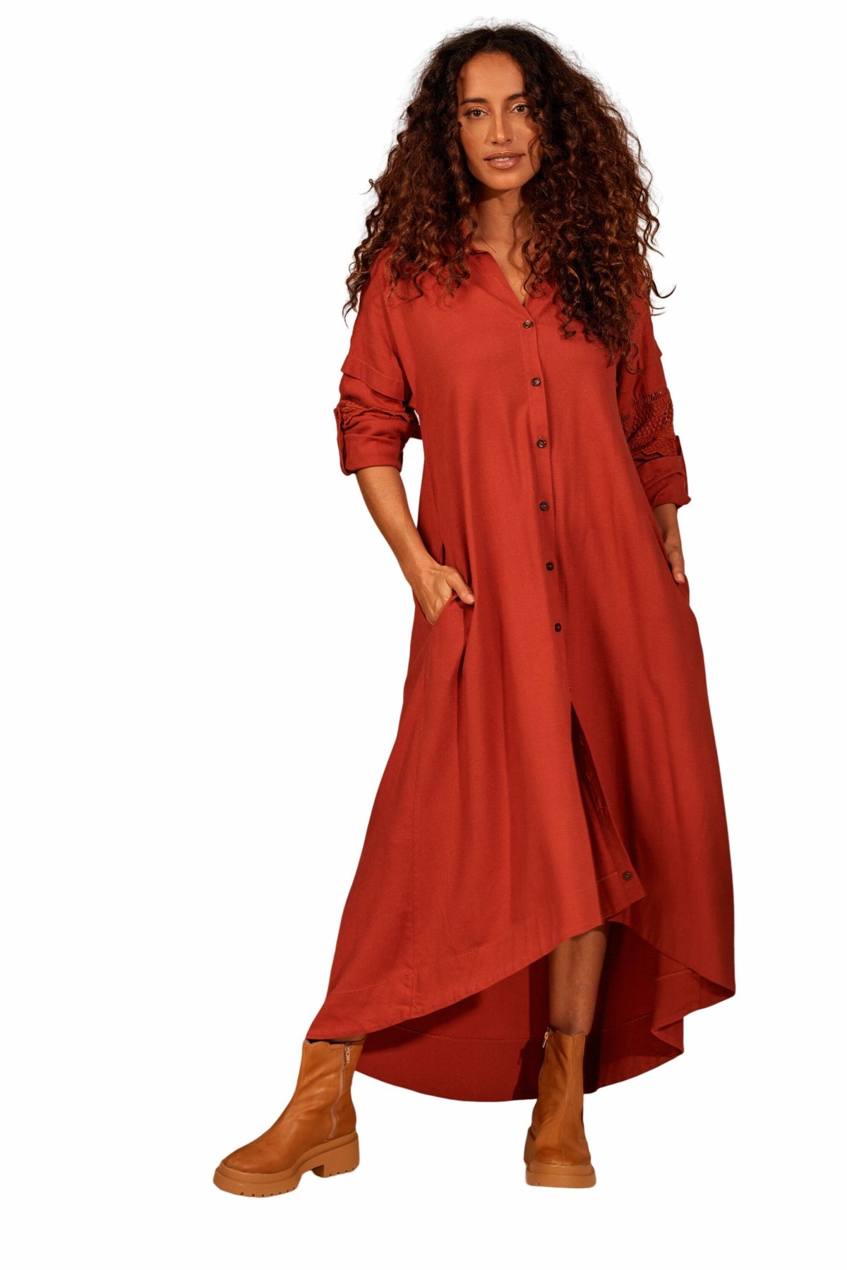 Red Yacamim Mullet Shirt with Lace