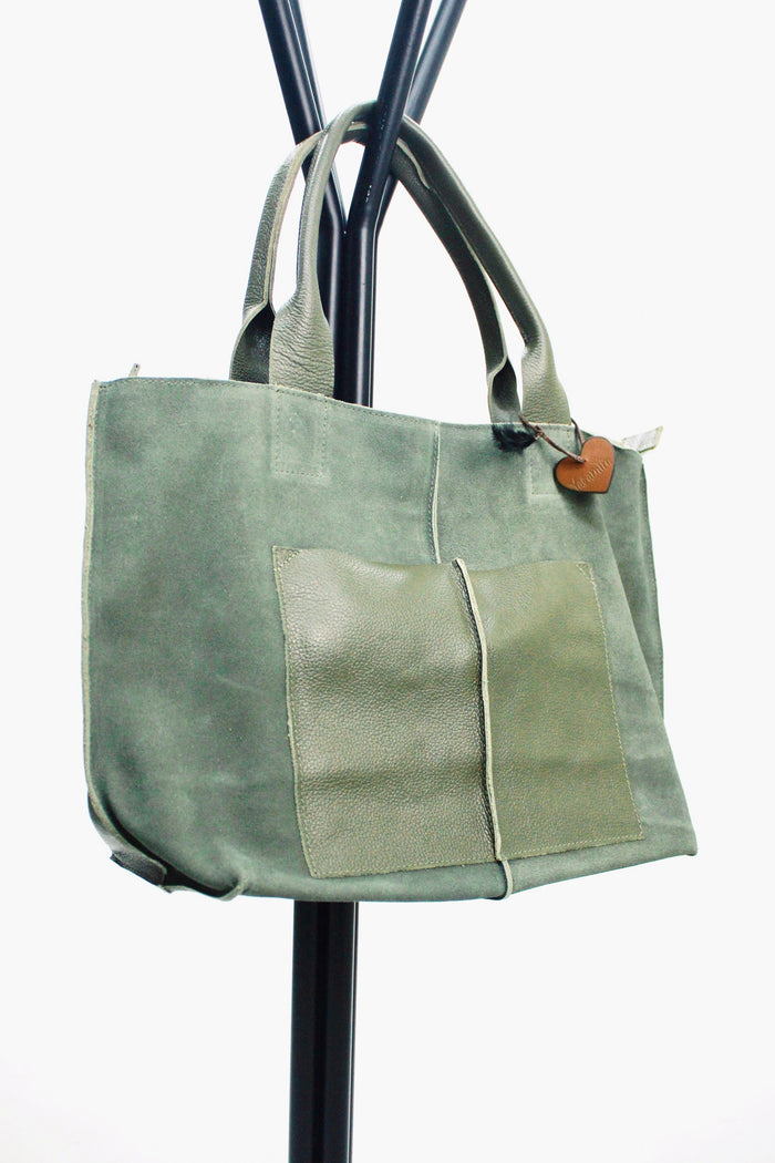 Green Leather Handbag with Straps Yacamim #426