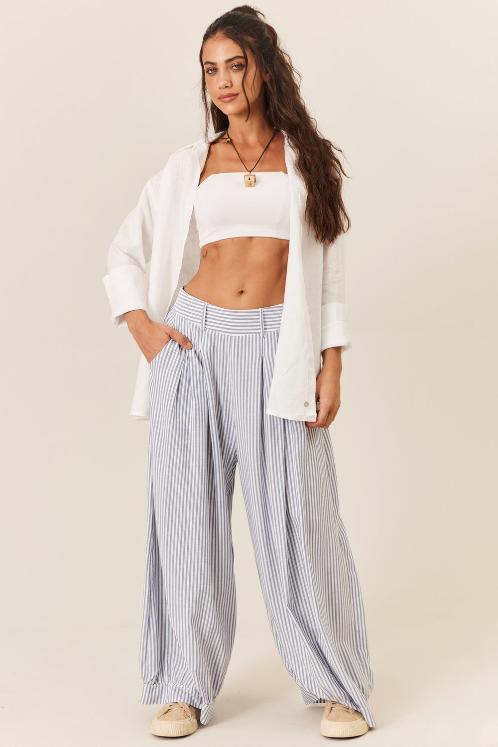Calça Pantalona Cintura Alta Listrada Azul Yacamim I10