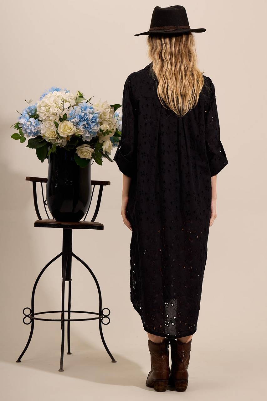 Yacamim Black Embroidered Long Chemise