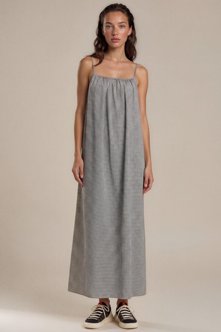 Vestido Longo Frente Única Alças Reguláveis Cinza Xadrez Yacamim D16