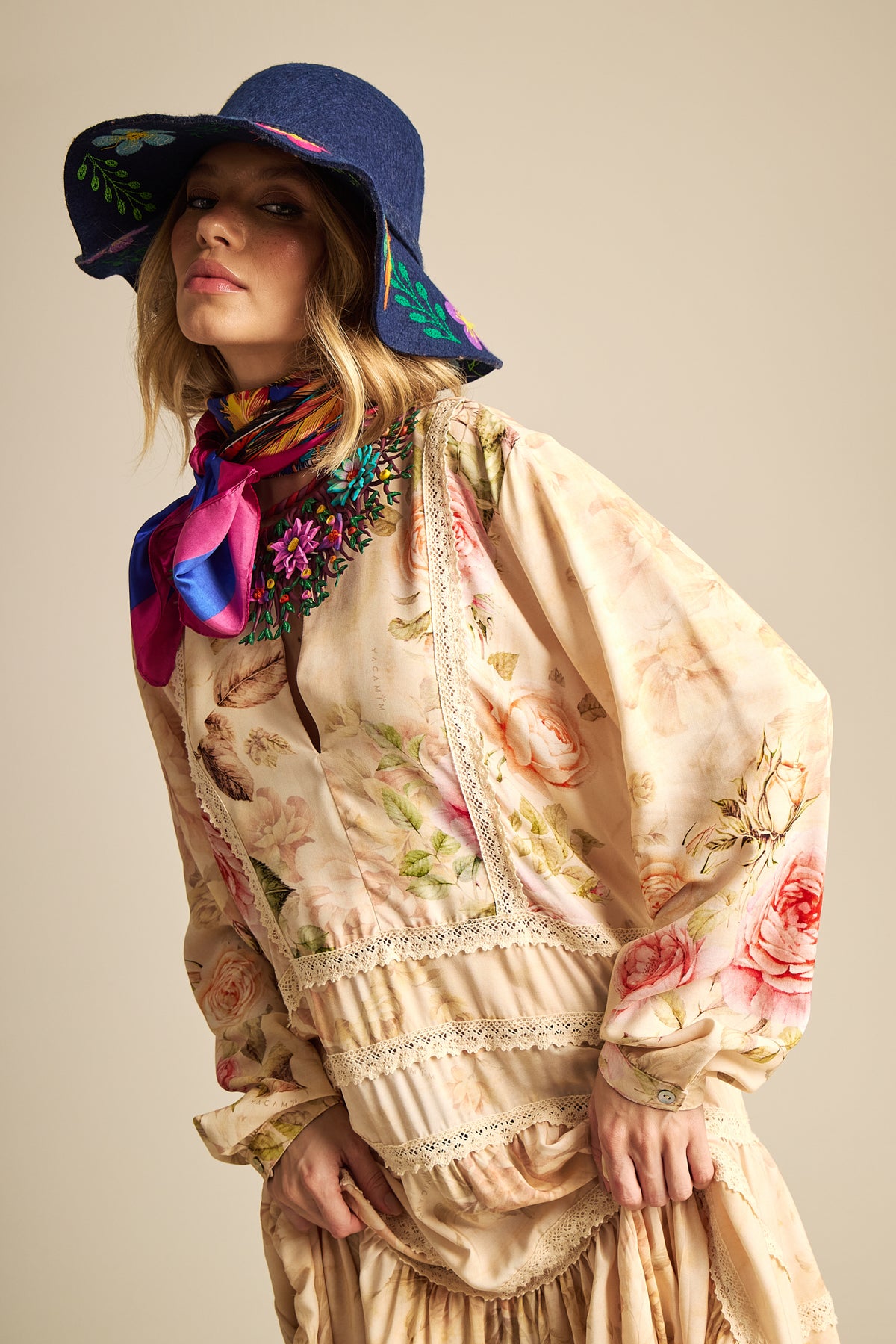 Long Beige Printed Long Sleeve Dress Retro Collection Yacamim E15