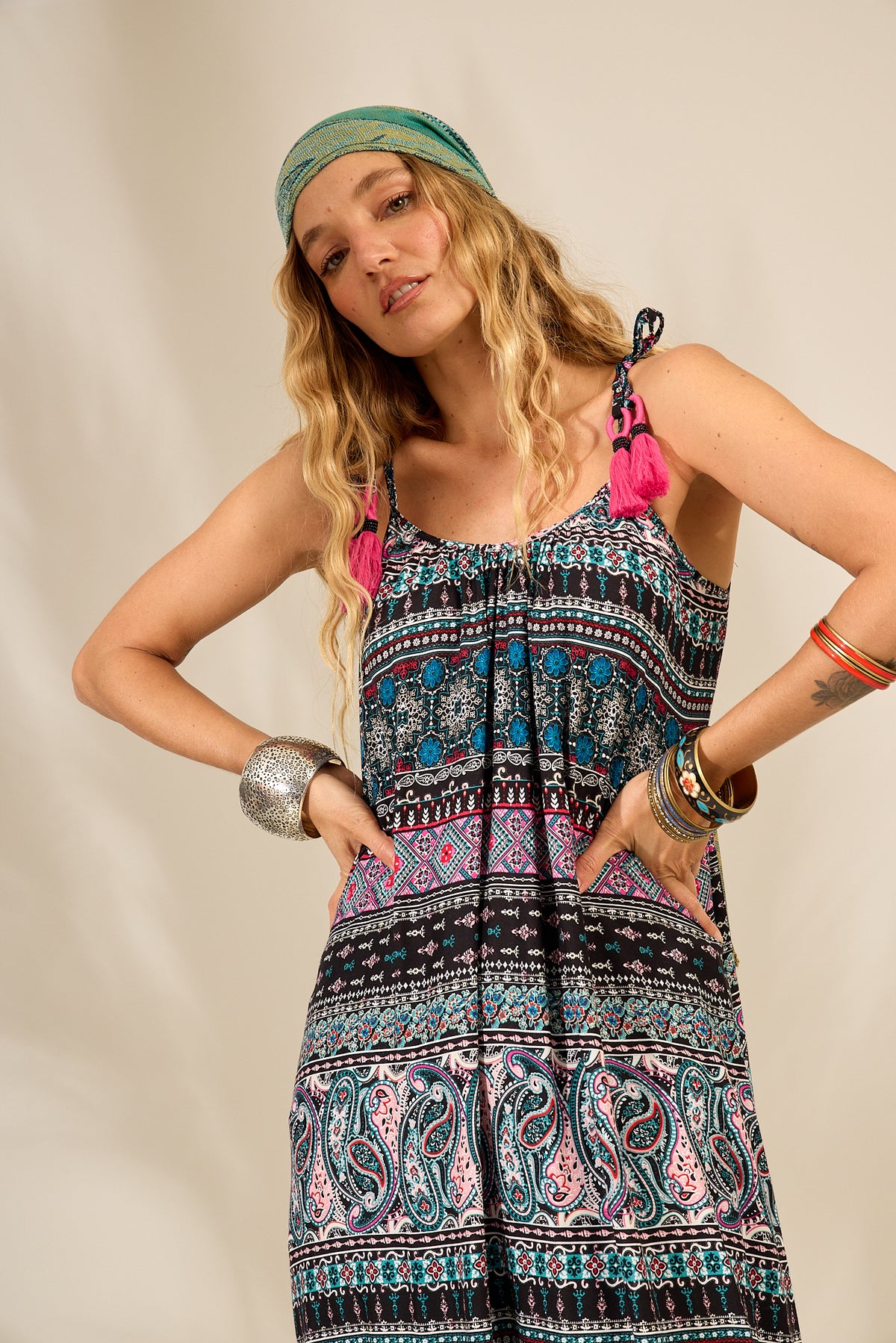 Yacamim Long Dress with Straps and Black Pom-Poms Paisley Print E14