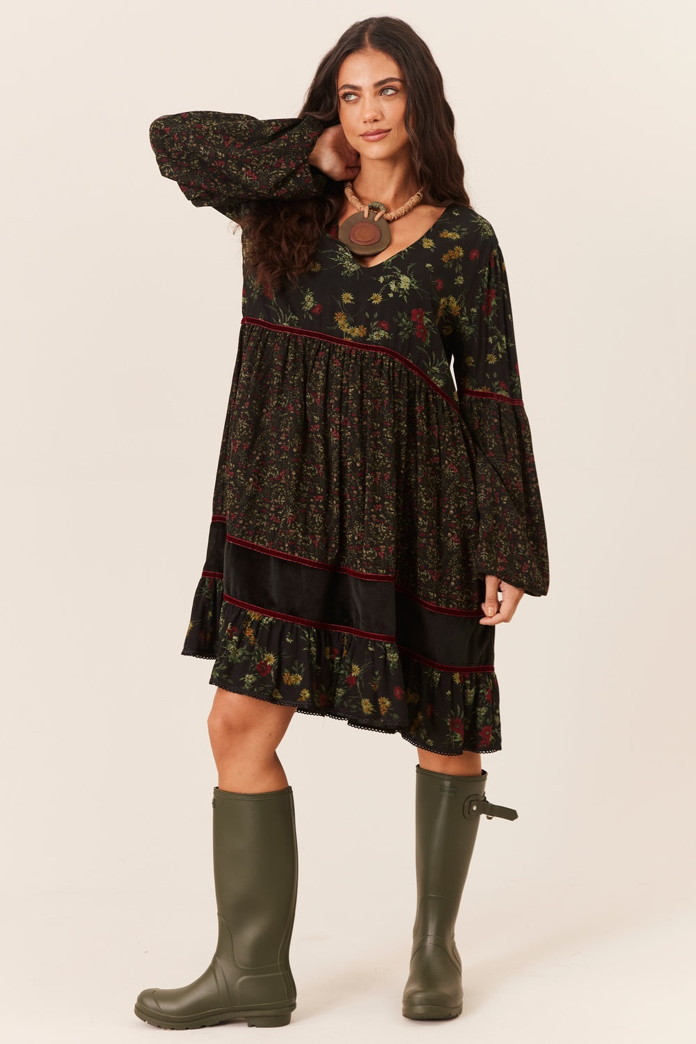 Vestido Curto Manga Longa Bufante Verde Escuro Patchwork Yacamim D31
