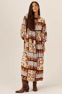 Yacamim Geometric White and Orange Midi Dress C29