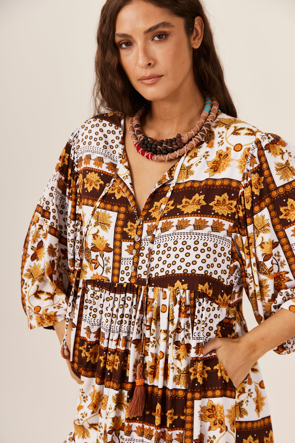 Yacamim Geometric White and Orange Midi Dress C29