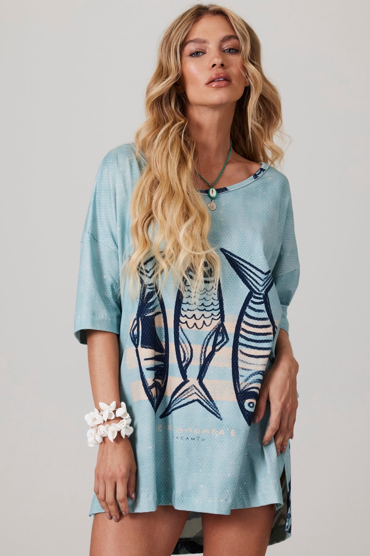Basic Longline T-shirt Blue "Pira Omomba'e Yacamim" Collection Q1