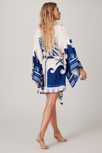 Short White and Blue Kimono "Pira Omomba'e Yacamim Collection"