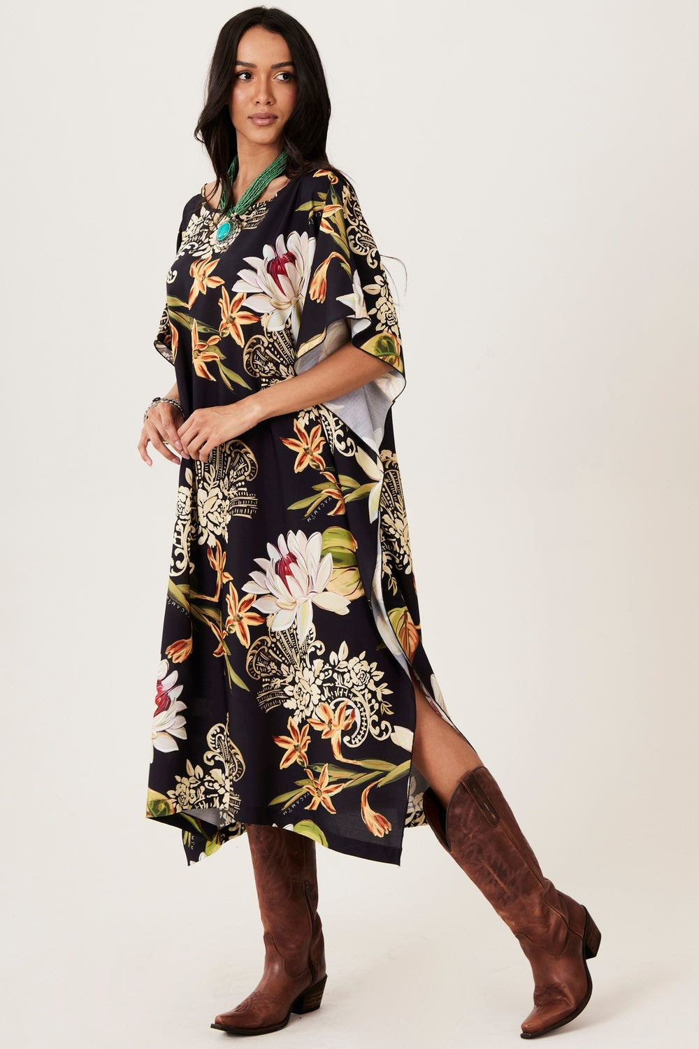 Black Loose Kaftan Floral Print Yacamim J7