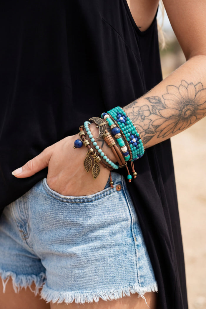 Yacamim Bracelet Kit with Mixed Charms #705