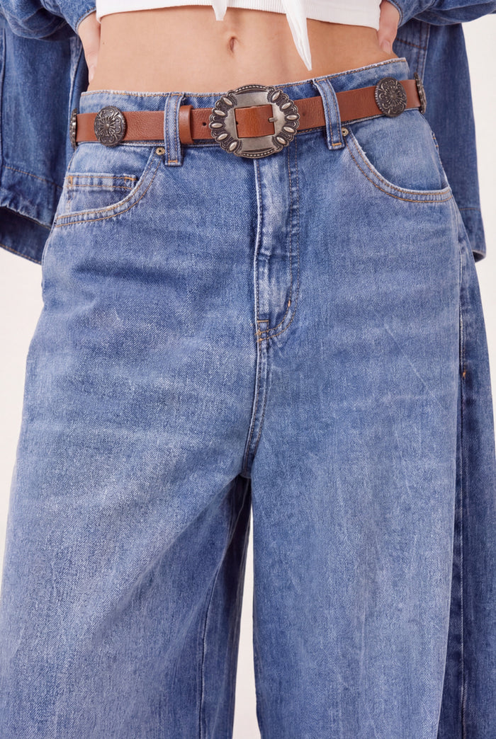 Yacamim Tan Leather Belt with Antique Gold Buckle #669